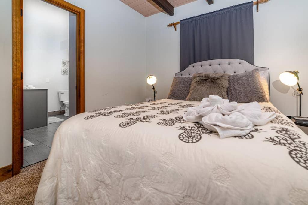 A Smoky Mountains Retreat - Chalet De Montagne Villa Gatlinburg Ngoại thất bức ảnh